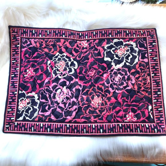 Vera Bradley Other - Vera Bradley Placemats and Napkins Set of 4 NWT